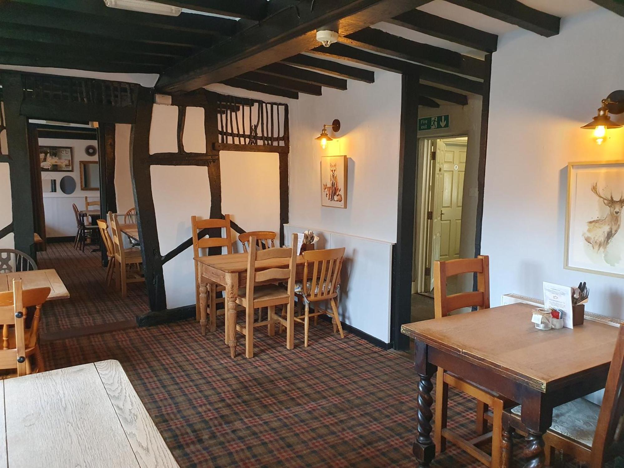 The Swan Inn Hilborough Esterno foto